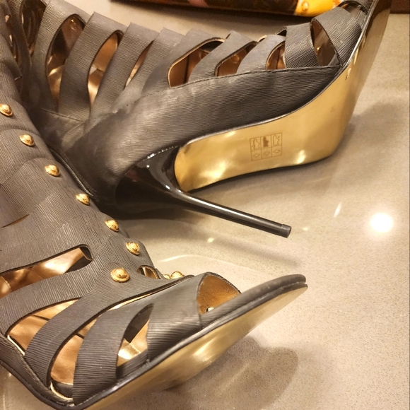 BEBE✨️ ❣SIZE 8 ❣ NEW✨️ - Picture 9 of 11